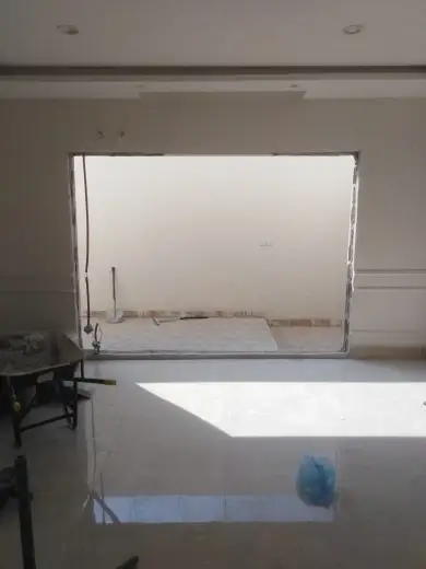 أبواب الطوارئ